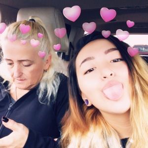 Meet your Posher, Debbie